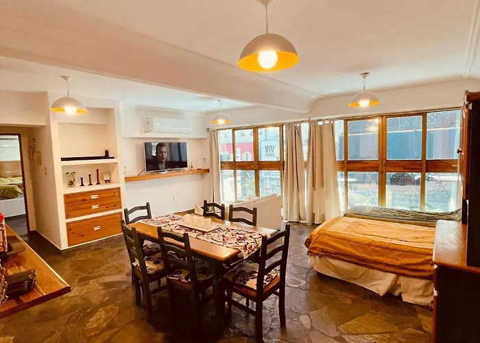 Peatonal Suites Parana